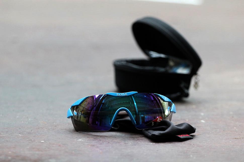 Review: Bolle 6th Sense Cycling Sunglasses | road.cc